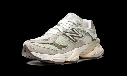 9060 "Olive"